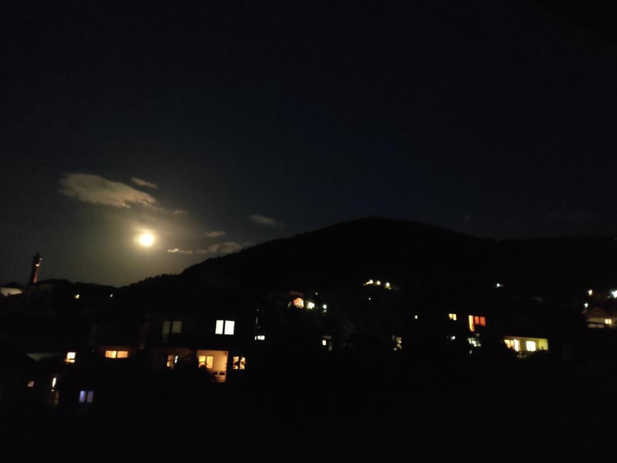 Sunset Delux Apartment Visoko Luaran gambar